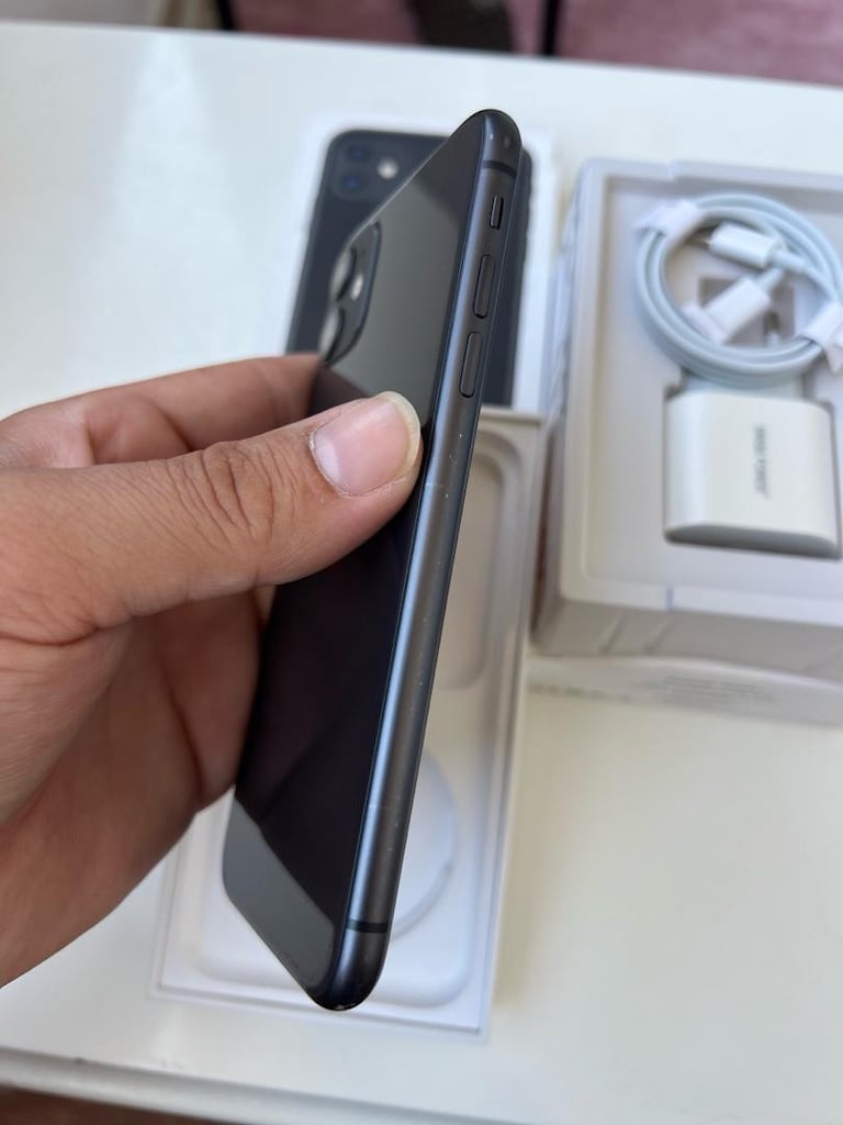 iPhone 11 64 GB % 83 Türkiye Cihazı Hatasız - 6