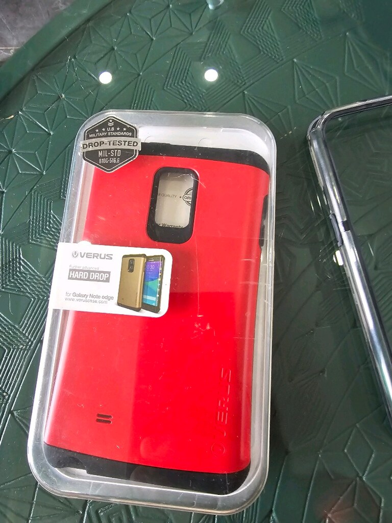 çeşitli telefon kılıfları - 12