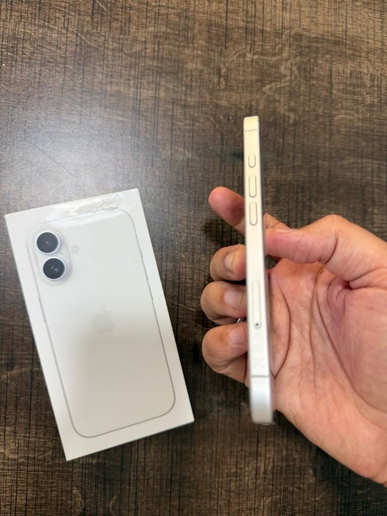 İPHONE 16 BEYAZ 256 GB APPLE TÜRKİYE GARANTİLİ YURTİÇİ FATURALI - 12
