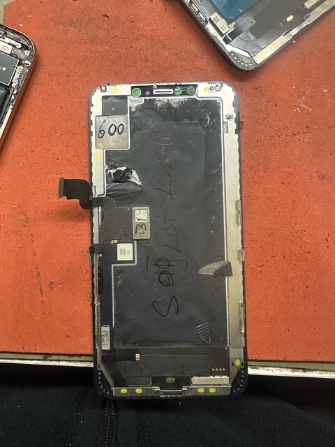 iphone xsmax orjinal lekeli ekran