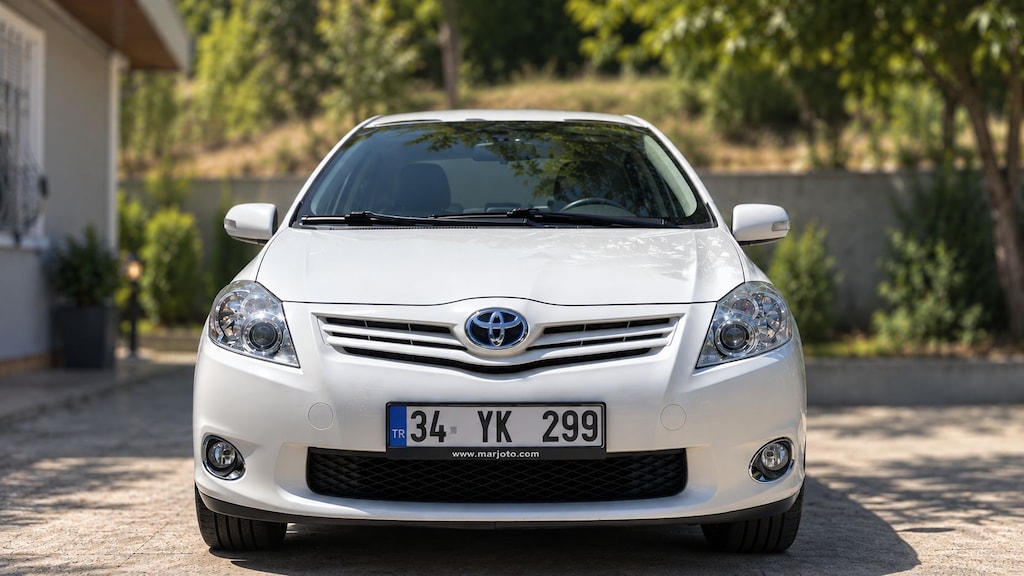 TOYOTA AURIS OTOMATİK, 1.4 DİZEL 2012 COMFORT EXTRA 256 BİNDE - 2
