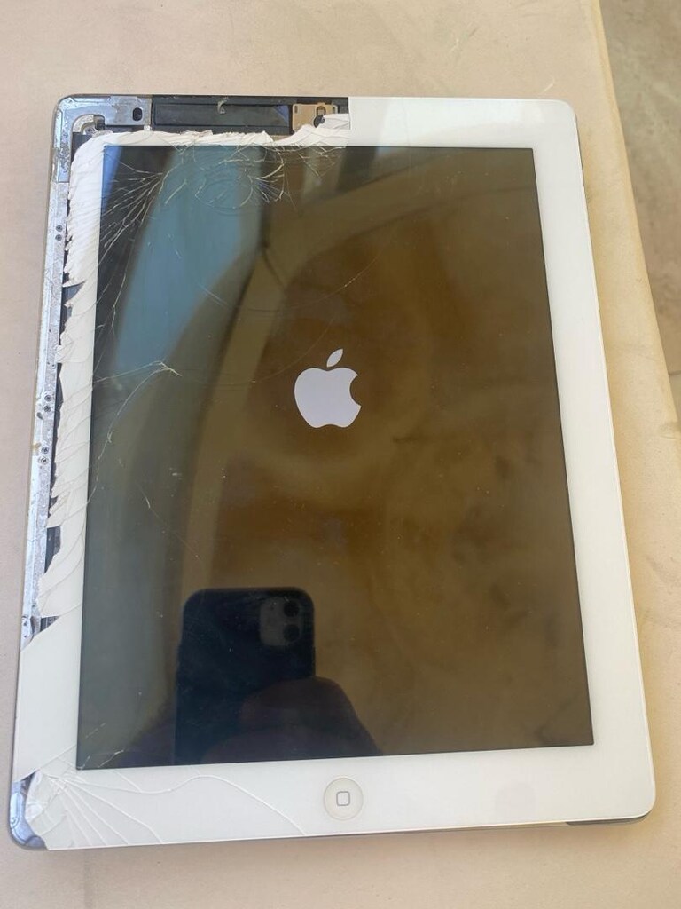 iPad 3 şifreli yedek parca - 2