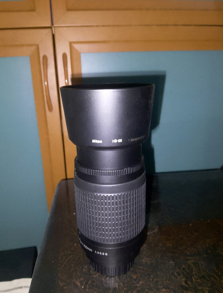 Nikon nikkor 1.5m/5ft. Lens 70-300mm - 2