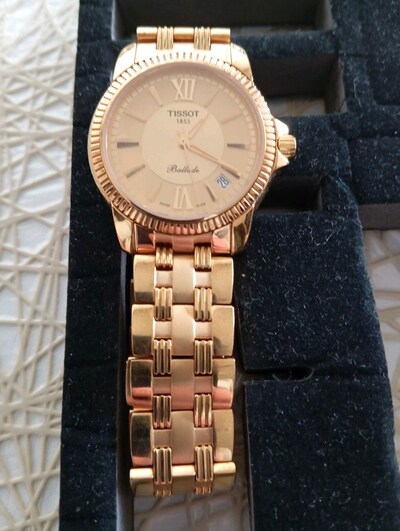 Tissot saat