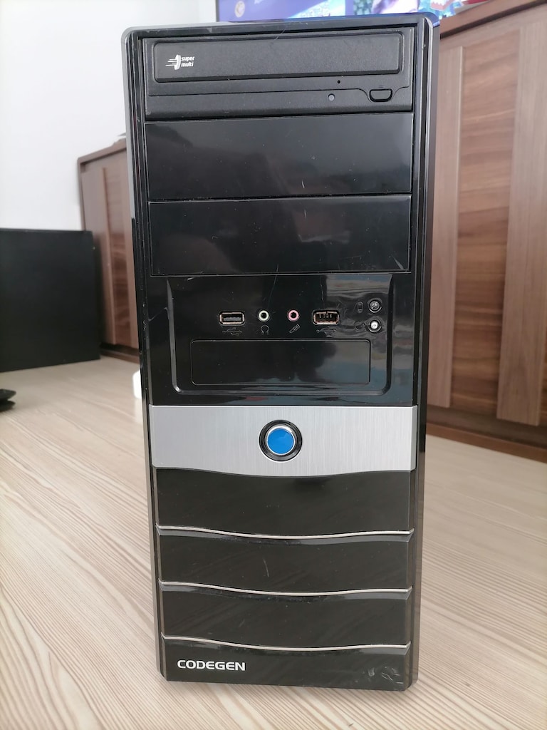 Pc - Pentium Dual Core 3.00 GHz, 4 Gb Ram, 250 Gb Seagate Hdd - 2