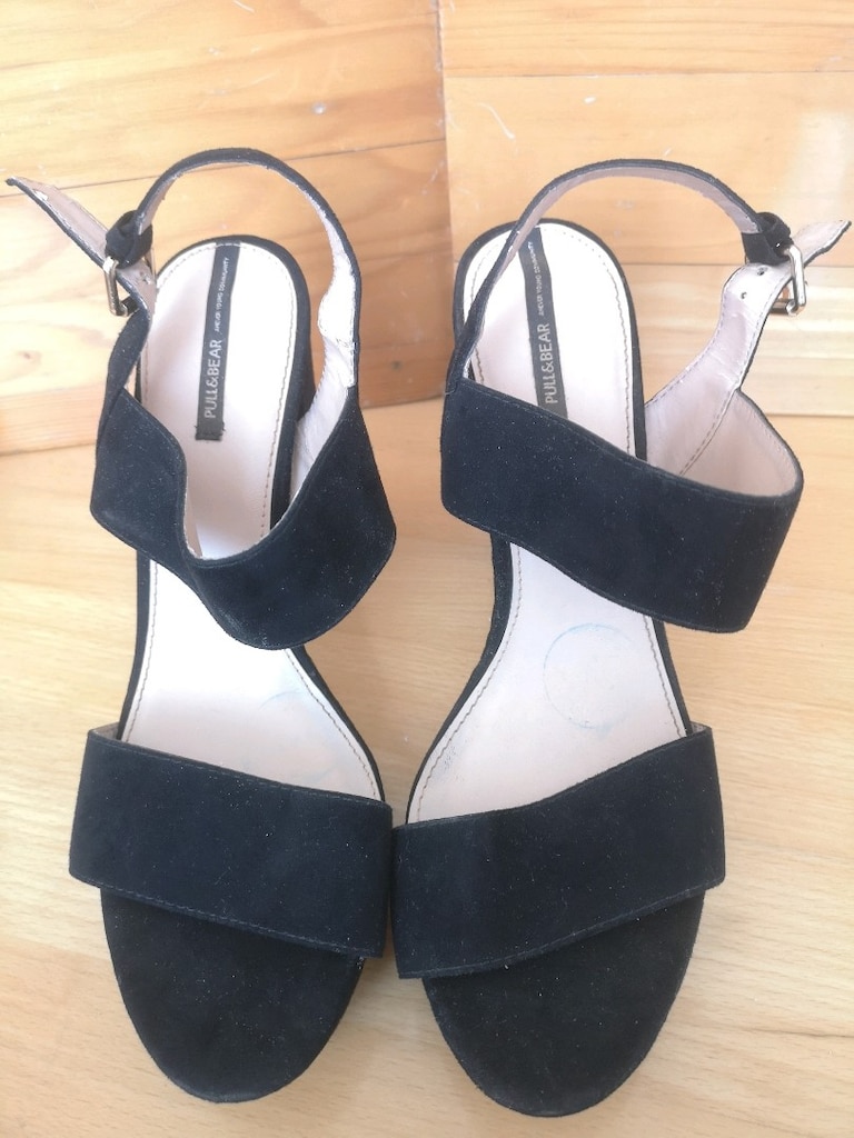 PULL&BEAR Siyah Süet Topuklu Sandalet