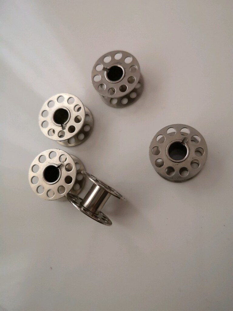Ev tipi dikiş makinesi standart metal masura - 10