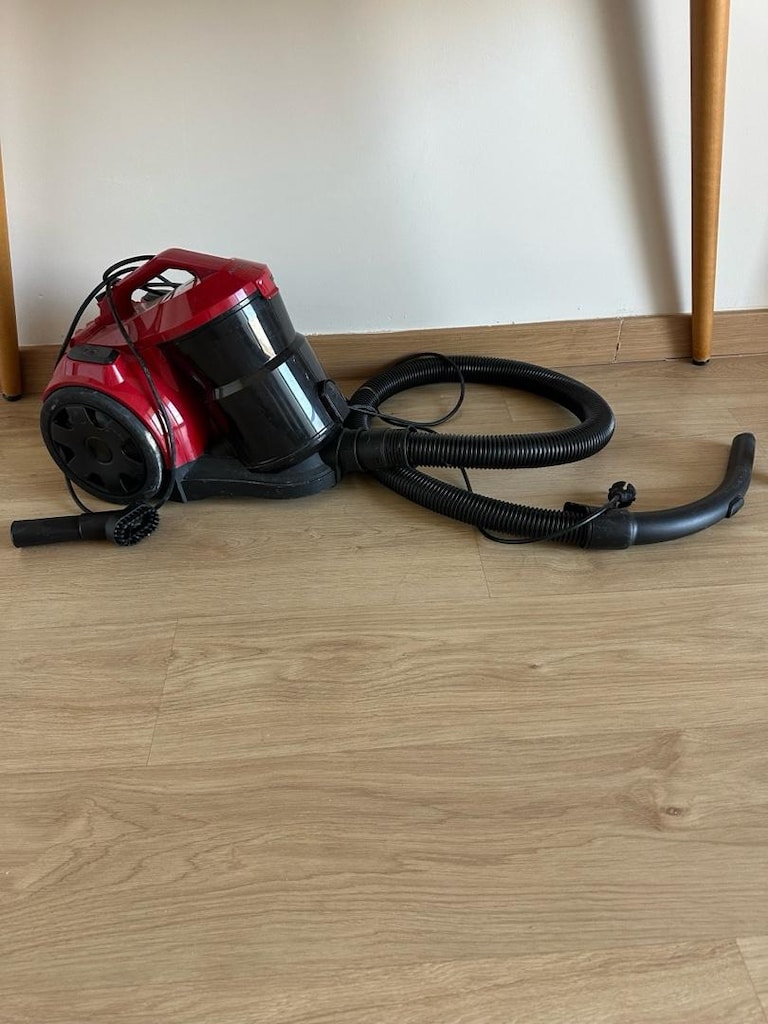 Acil Satılık Ev Eşyası (Dolap,Berjer,Baza,Yatak vb)