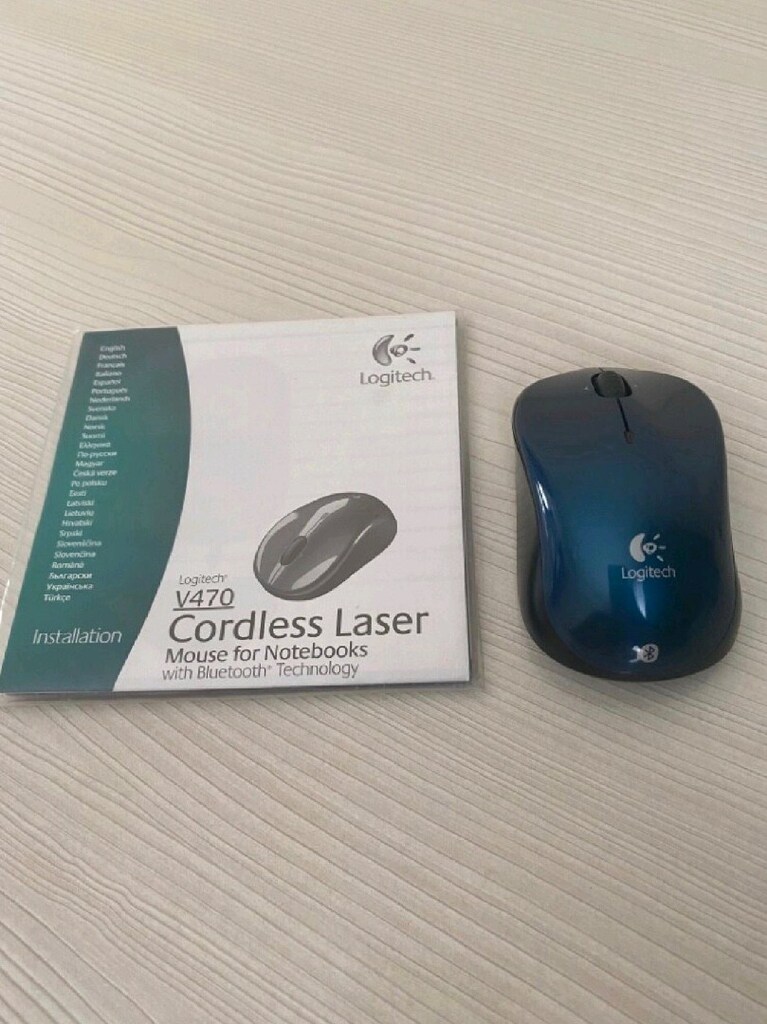 Logitech V470 Bluetooth Mouse - 2