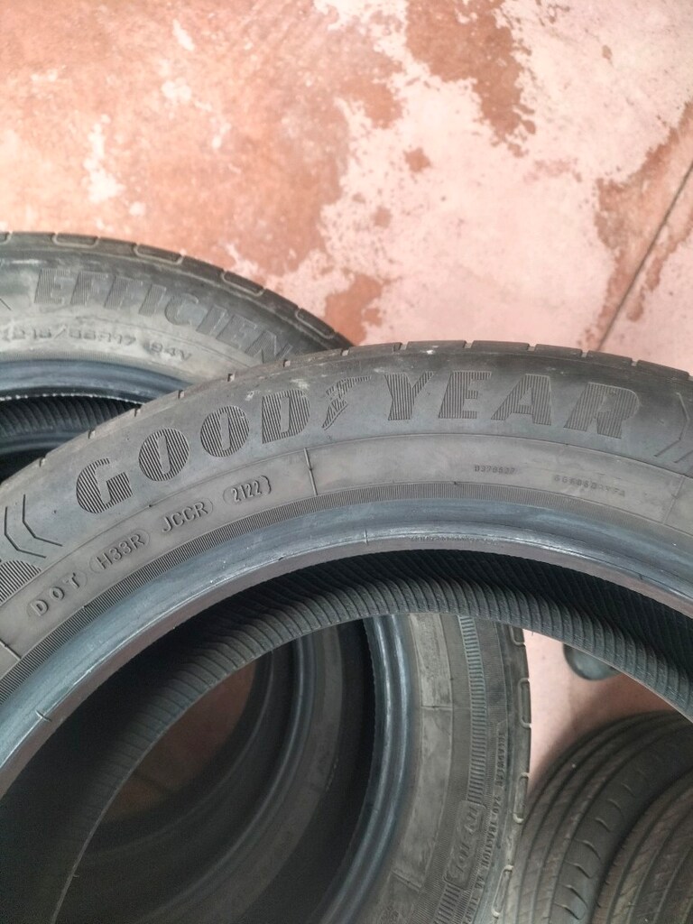 4 adet çıkma lastikler 215/55r17 sıfır gibi lastikler - 3
