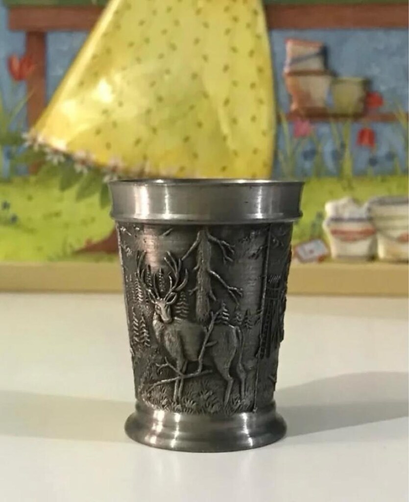 Antika Alman Kabartma Desenli Zinn Bardak - 4