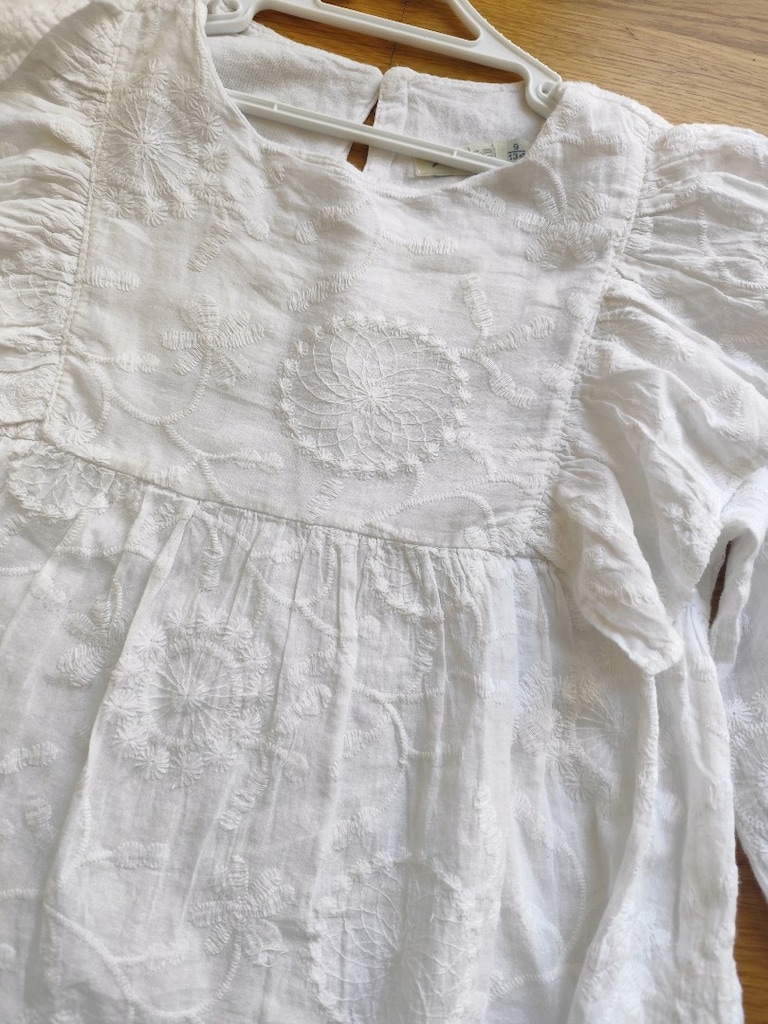 FİSTO BRODE detaylı kız çocuk bluz 7 8 YAŞ ZARA HM MANGO - 2