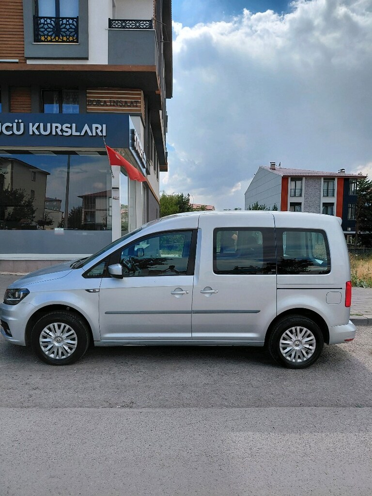 SAHİBİNDEN TEMİZ DÜŞÜK KM VOLKSWAGEN CADDY - 4