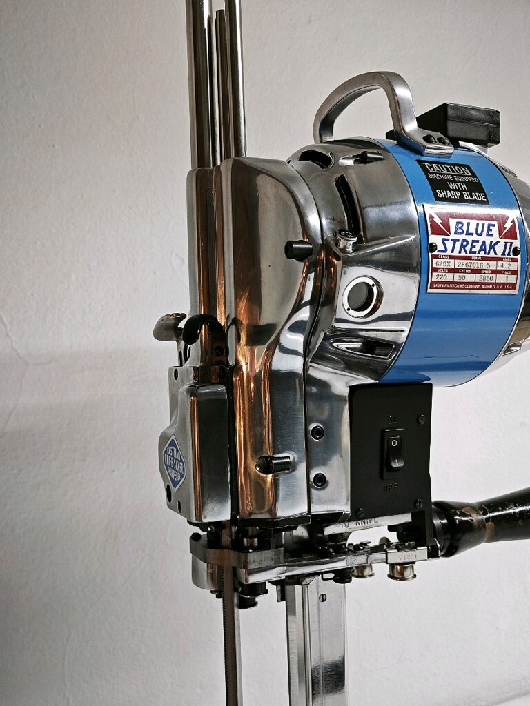 Eastman Kesim Motoru, Kesim Masası, Pastal Başı - 3