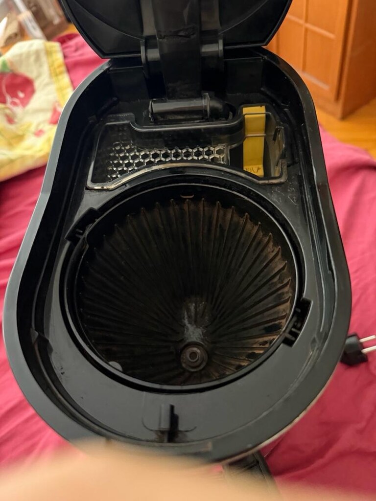 GRUNDIG Delisia KM-7682 Filtre Kahve Makinası - 4