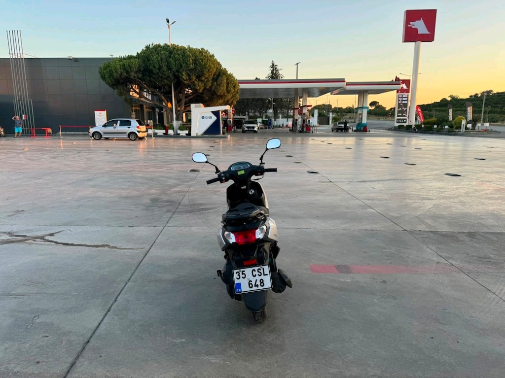 Apec PS5 125 cc Scooter - 5