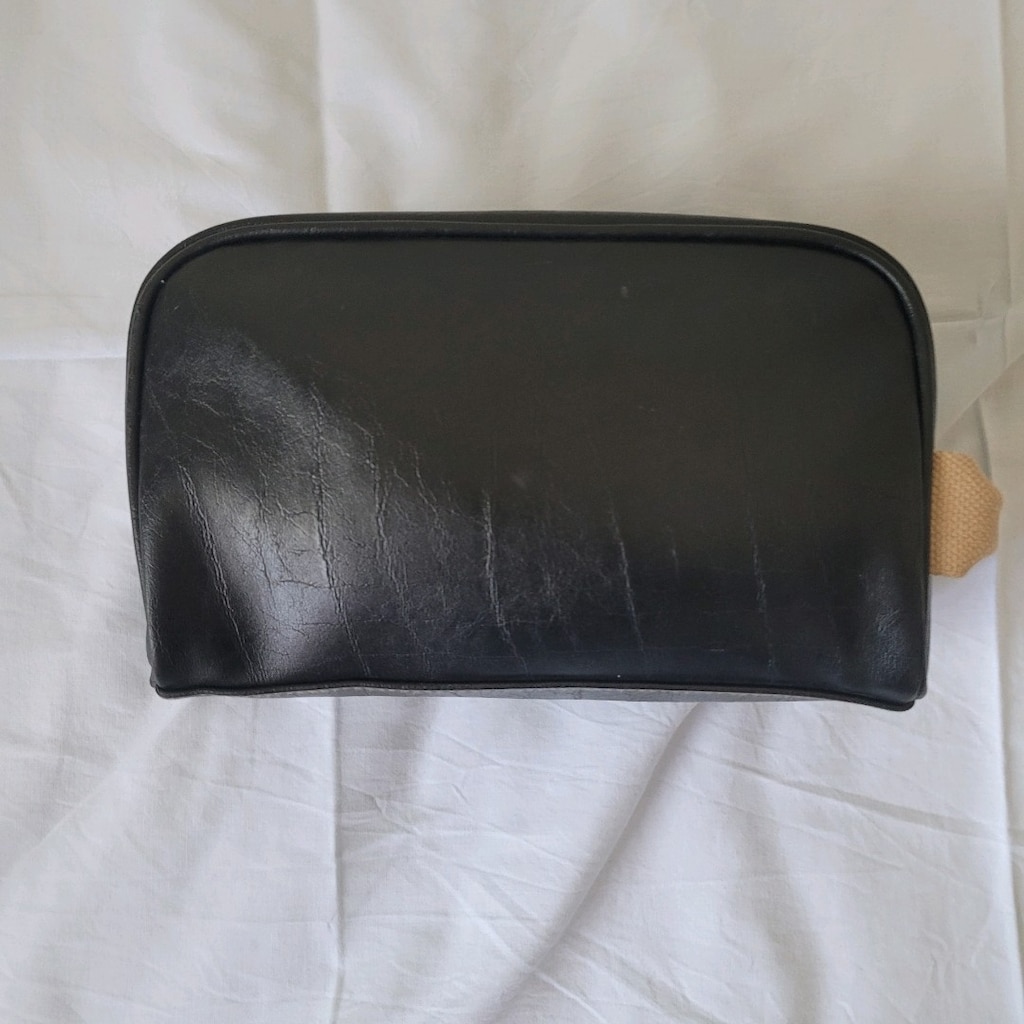 Orijinal Kenneth Cole 2 li Erkek Seti , Cüzdan ve Banyo Çantası - 13