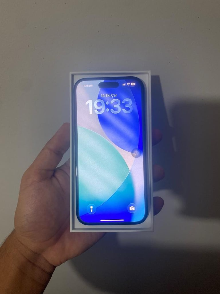 iPhone 16 2 Aylık %100 Batarya Mağazadan 2 Yıl Garanti üstüne 2 kasko - 2
