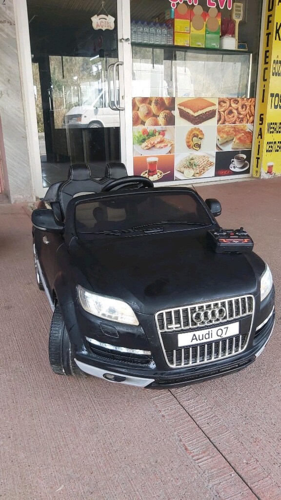 akülü araba Q7 - 4