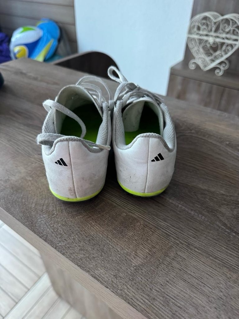 Adidas Copa Halısaha 33 numara - 2