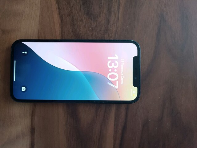 iPhone 12