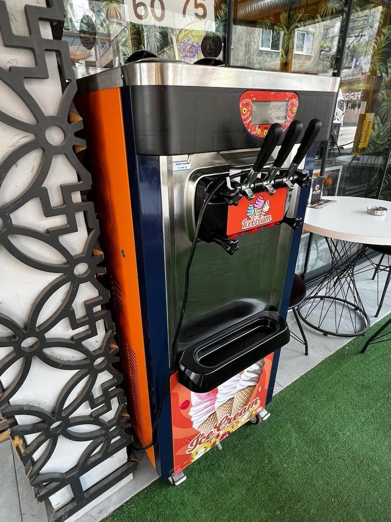 Sıfırdan farksız dondurma makinesi - 3