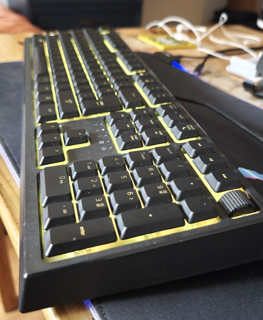 Razer Ornata Chroma V2 Membrane Oyuncu Klavyesi - 7