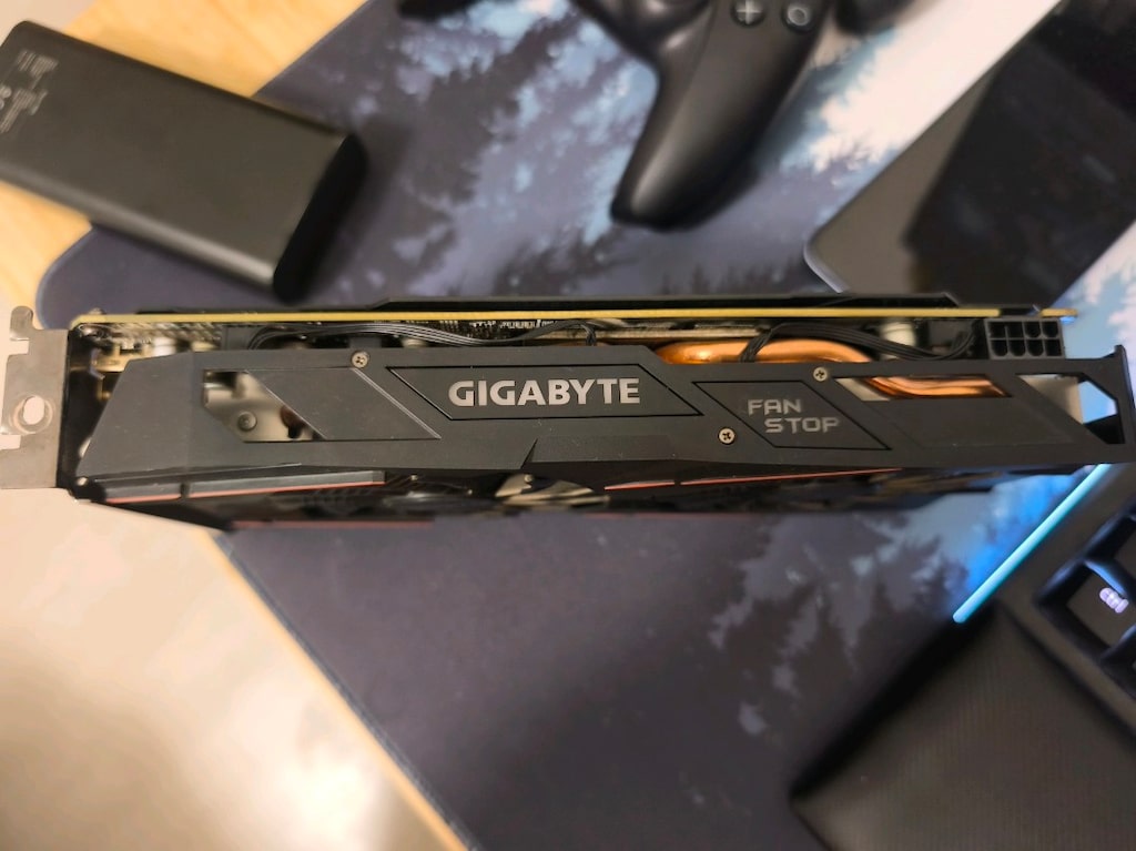 GIGABYTE RX 590 8GB - 2