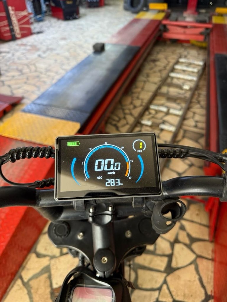 TBIKE T-Bike V8 Pro 250W Elektrikli Bisiklet Siyah - 4