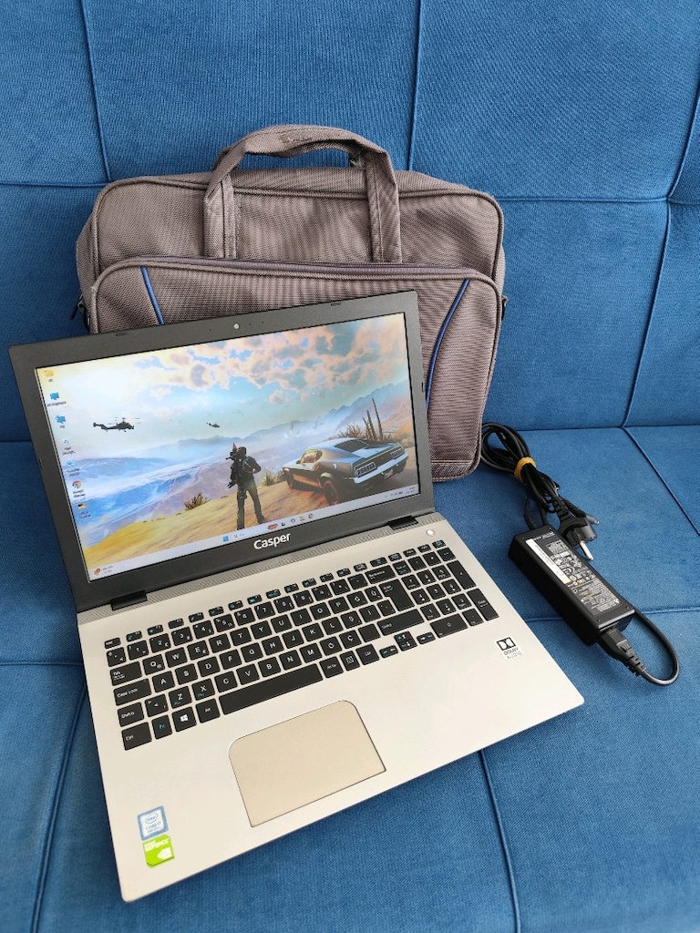 İ7 8.Nesil - 16 GB RAM - 2 GB Nvidia Ekran Kartlı - 240 GB SSD - 3