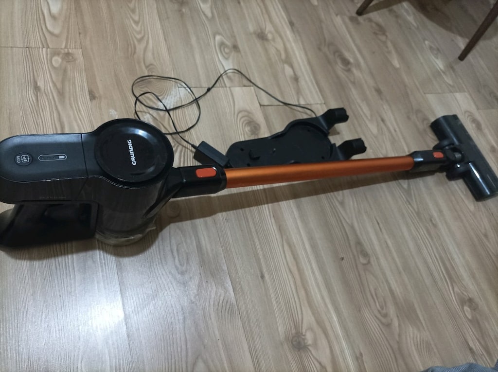 Grundig dikey Süpürge - 4
