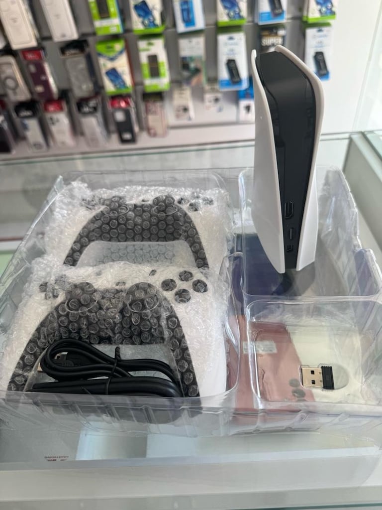 GS5 PRO OYUN KONSOLU SÜPER ÜRÜN 30 BİN OYUN ÇİFT KOL KABLOSUZ - 2