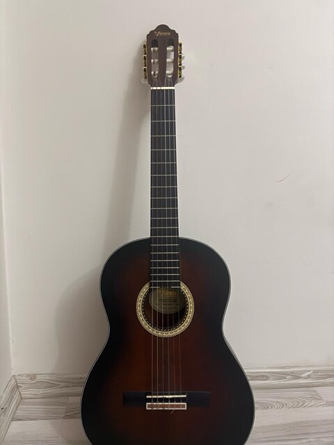 Valencia VC204 Klasik Gitar | Çok Az Kullanıldı | Temiz Durumda