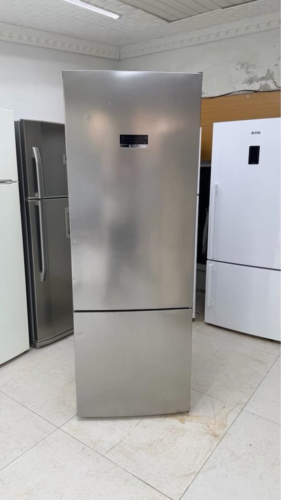 Bosch 505 LT No-Frost Buzdolabı – Orijinal, Hiç Tamir Görmemiş - 5