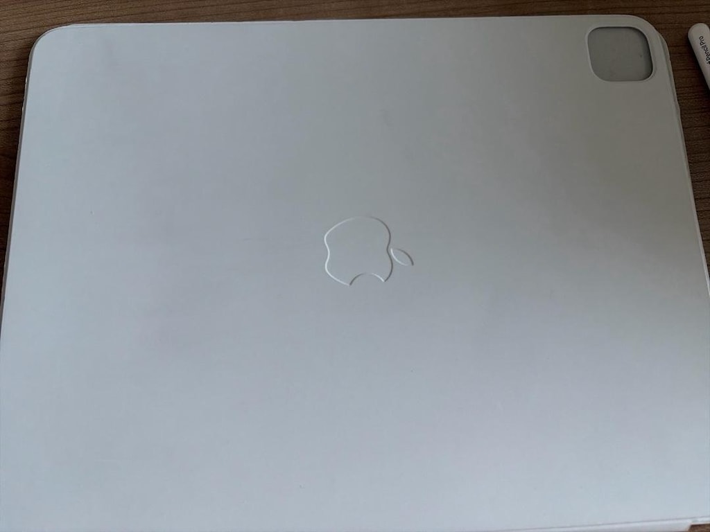 APPLE IPAD PRO M5 13 İNÇ 256GB Gümüş + APPLE PENCIL PRO+ORJINAL KILIF