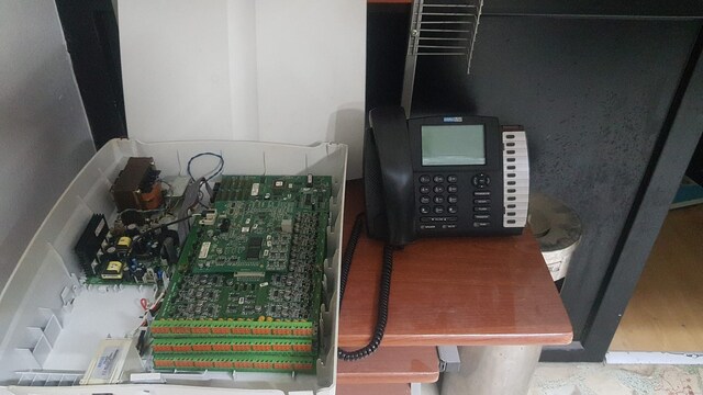 KAREL MS48C SANTRAL ROBOTLU KONSOLLU SERVIS TEN