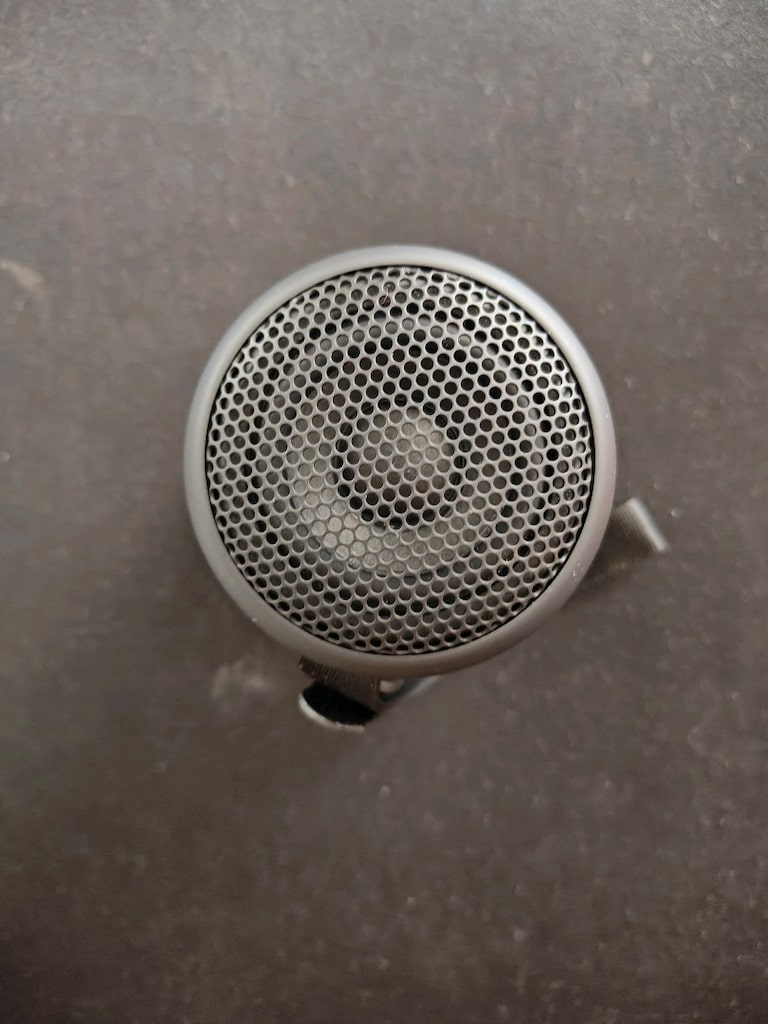 Sony SRS-XB12 Bluetooth Hoparlör - IP67 Su/Toz Geçirmez - Temiz / Soru - 2