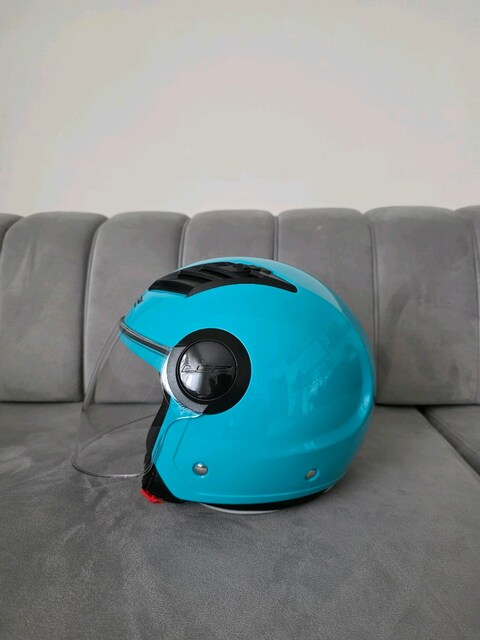 LS2 Airflow Motosiklet Kask