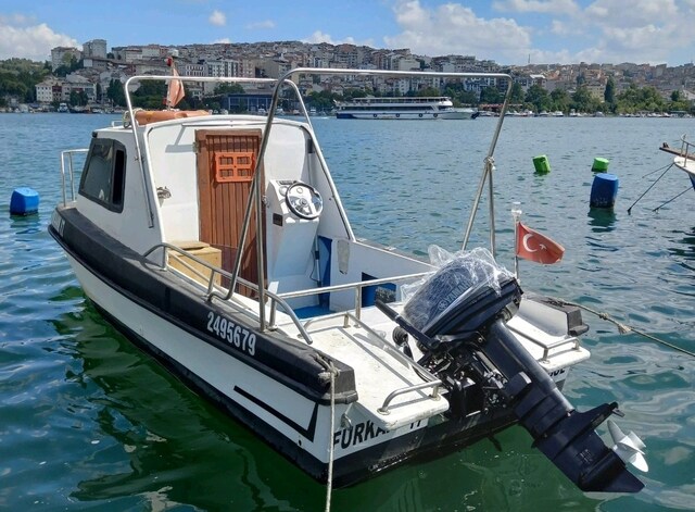 5 MT. Sürat Teknesi 30hp motor.Aciklamayı okuyun lütfen (Takas var)