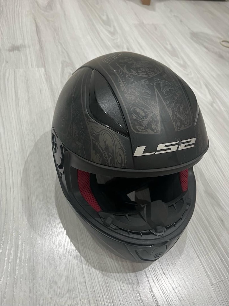 Kask - 4