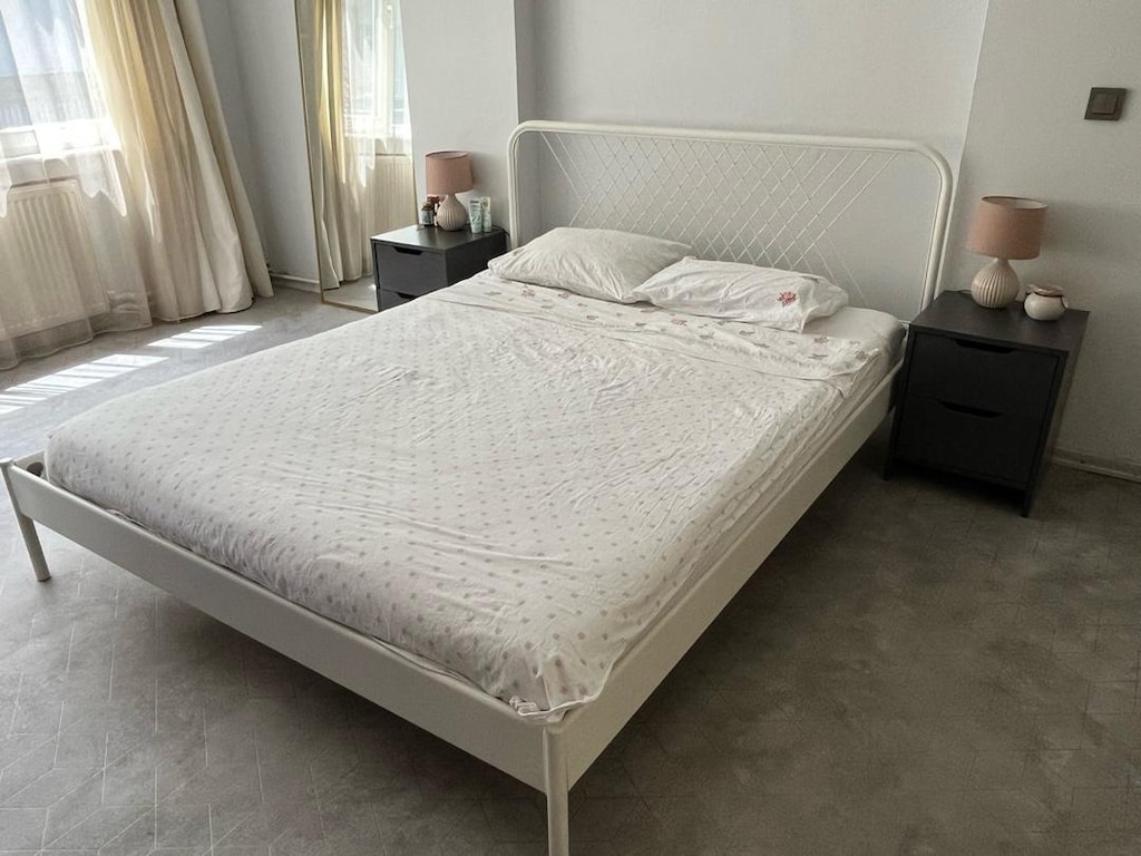 IKEA LEIRVIK Çift Kişilik Metal Karyola – Çok Temiz - 2