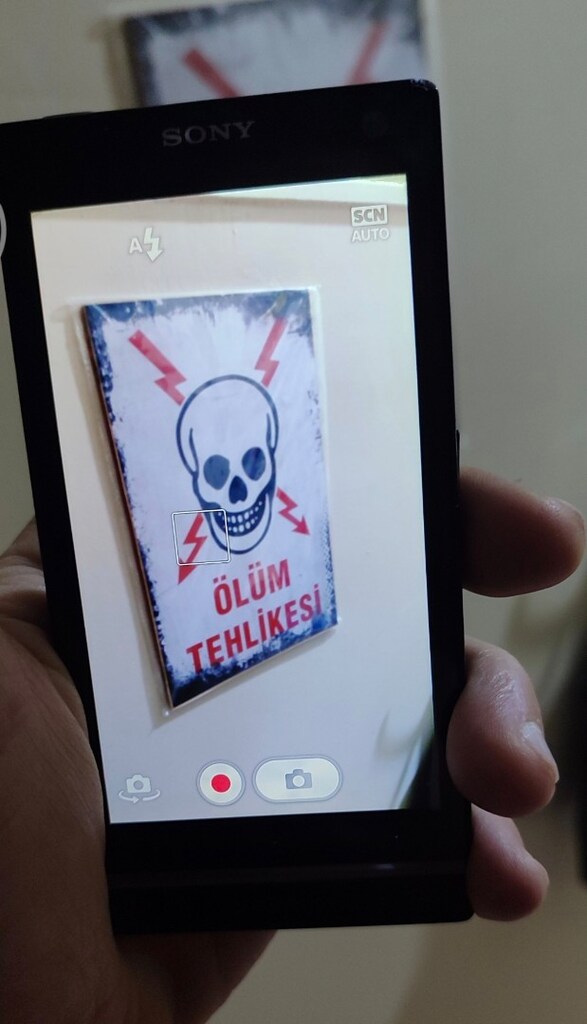 Sony Xperia S (Sony LT26i) - 12