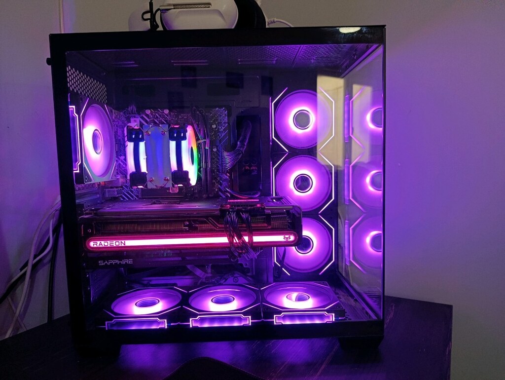 Full sistem ( İ5 13400F RX 7800 XT 27 MONİTÖR - 4
