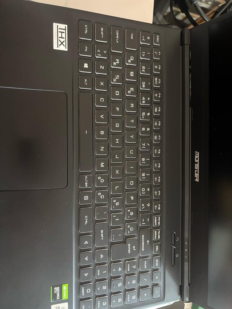 Monster Laptop Abra A5 V15.8.3 15.6 - 5