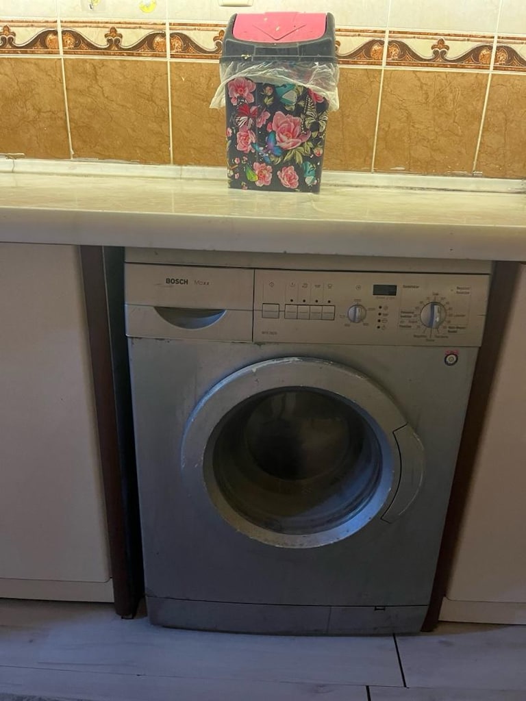 çamaşır makinesi buzdolabı fırın set üstü ocak yemek masası süpürge - 5