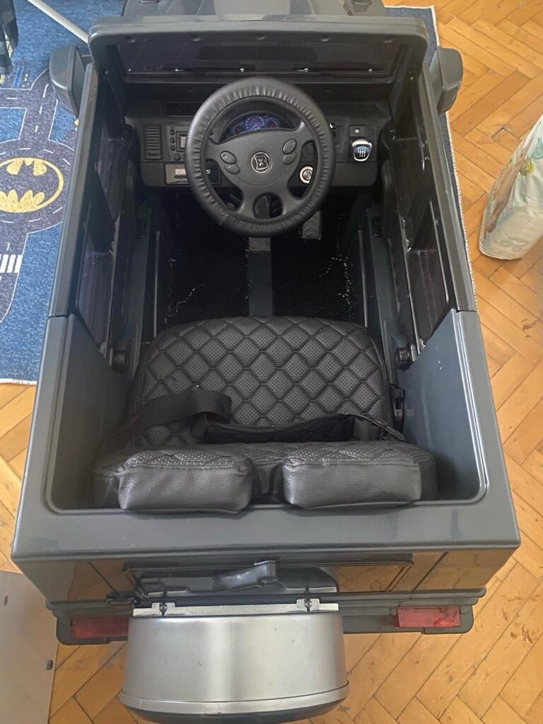 Mercedes G65 akülü araba - 2