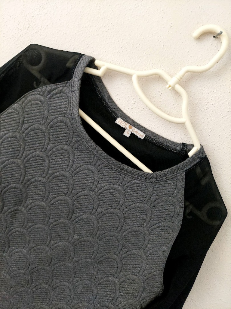 Balık pulu dokulu şifon kollu sweatshirt - 5