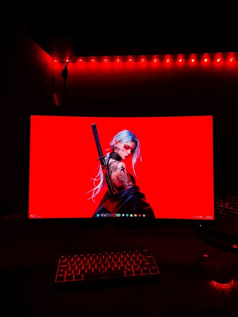 AOC gaming monitör ve north bayou f80 stand ikisi bir arada