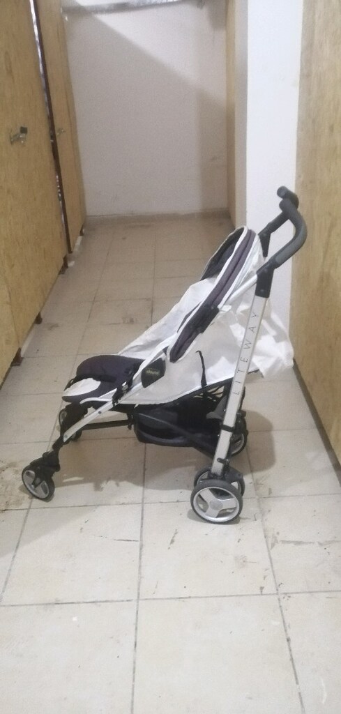 Chicco Lite Way bebek arabası - 3