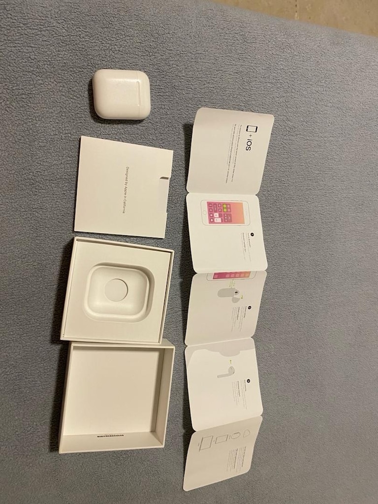 apple airpods - 4